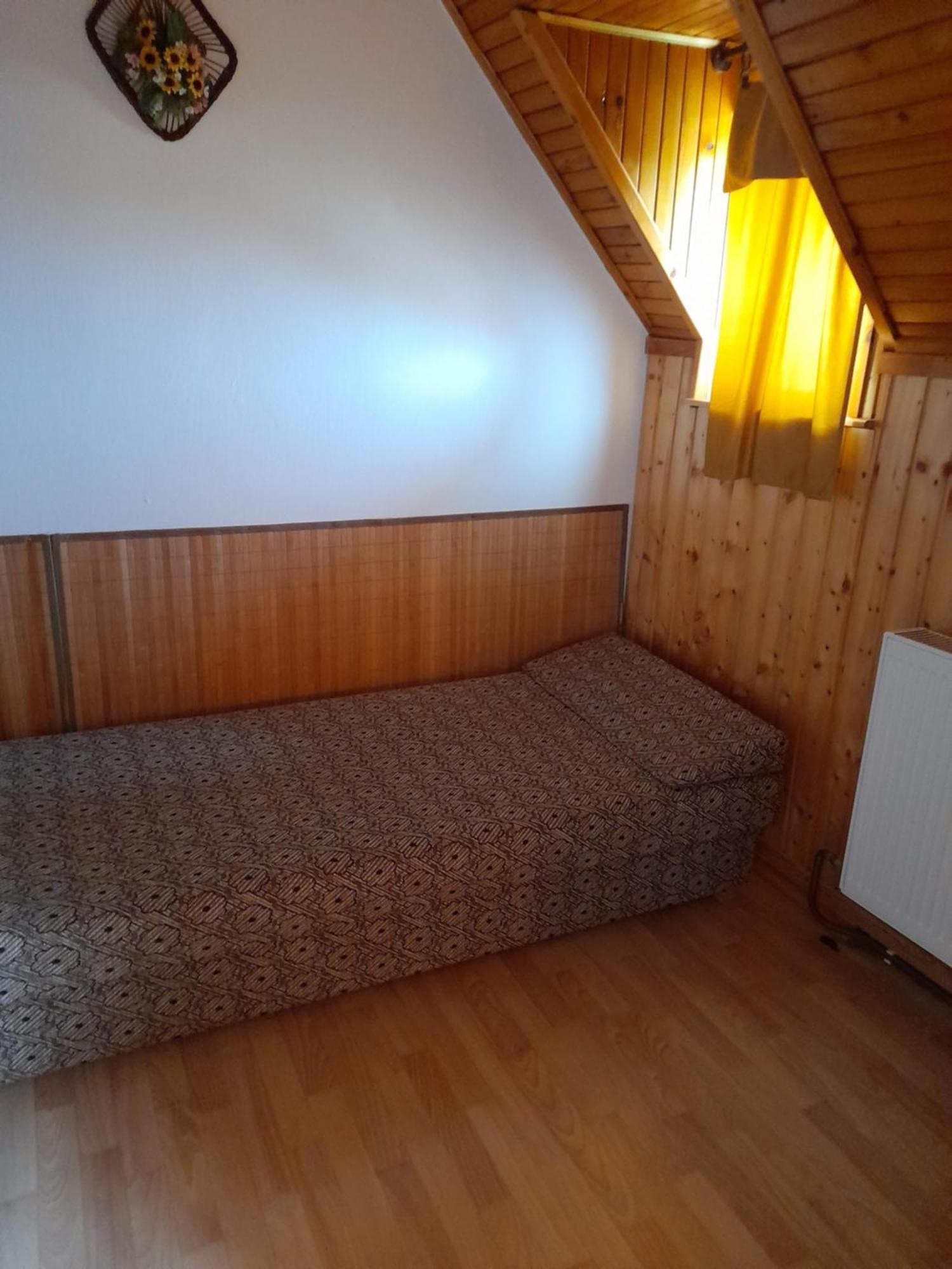 Harmonia Vendeghaz 100 Meterre Az Igali Gyogyfuerdotol Appartement Buitenkant foto