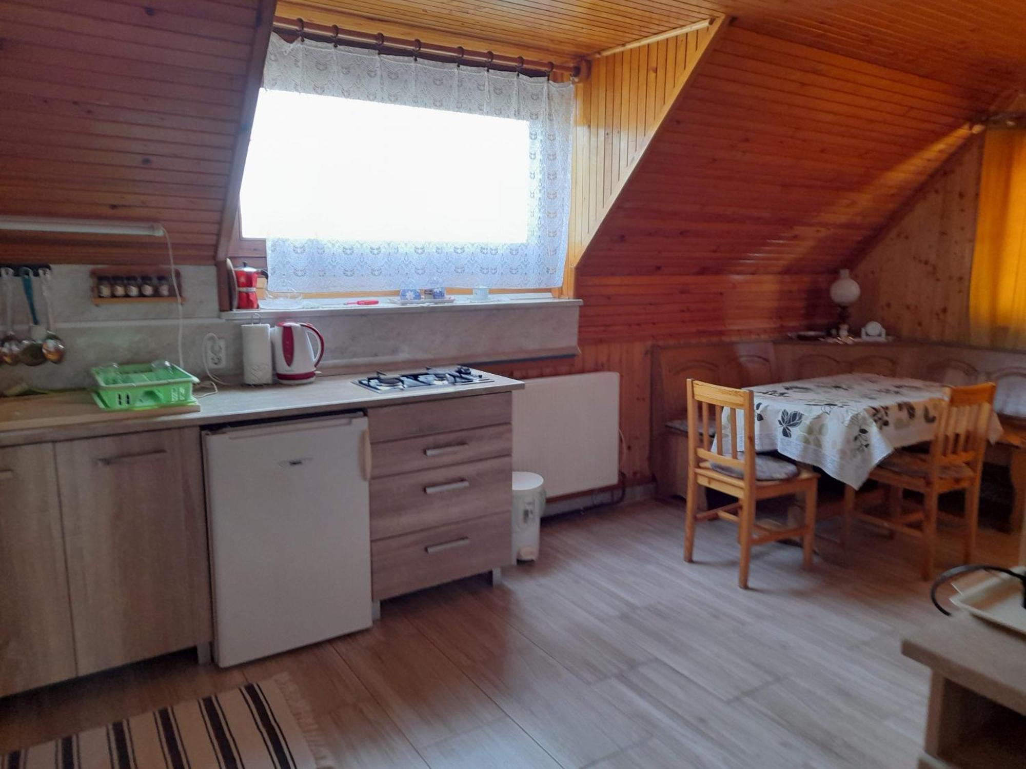 Harmonia Vendeghaz 100 Meterre Az Igali Gyogyfuerdotol Appartement Buitenkant foto